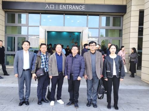 朱友舟书法：重塑楚简筋骨 唤醒文化记忆
